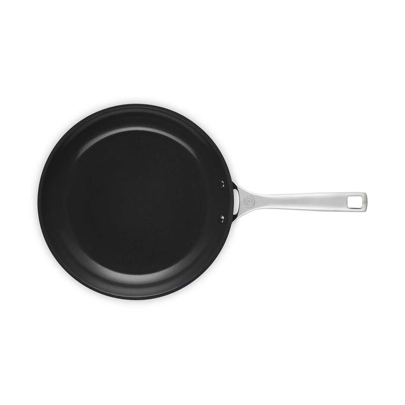 Le Creuset Non-Stick Ceramic Frying Pan 28cm image number 2
